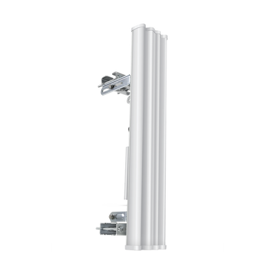 Antena Sectorial Para Radio Estaciones Base Airmax De 90 Grados De Cobertura Horizontal, 5 Ghz (5.15-5.85 Ghz) De 20 Dbi