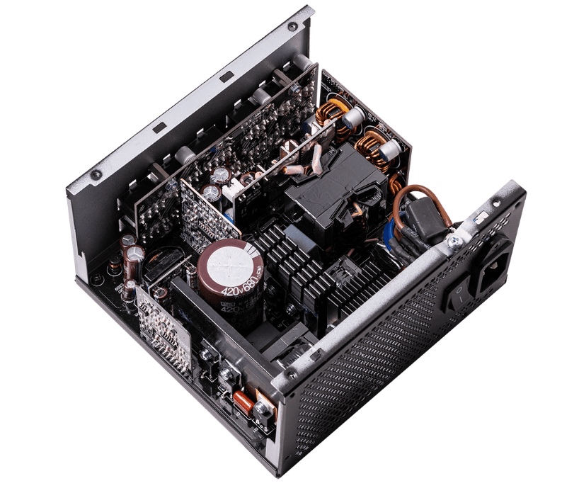 Fuente                                                                          De Poder XPG Core Reactor 750w 80 Plus Gold (corereactor750g-bkcus) 80+ Gold